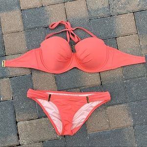 Victoria’s Secret Bikini 🌺👙☀️